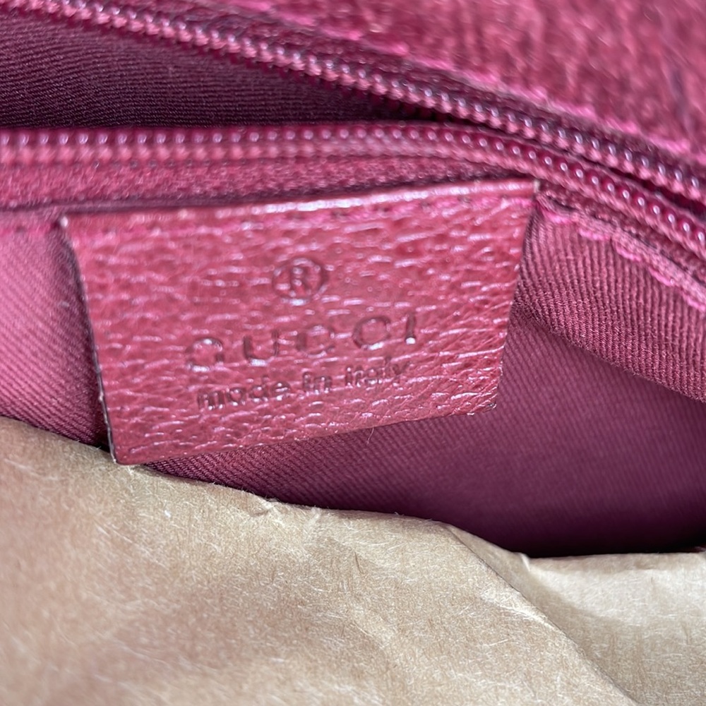 Tan Gucci GG Canvas Eclipse Shoulder Bag - Picture 7 of 17